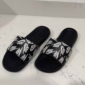 Nike Monochrome Logo Slide Sandals